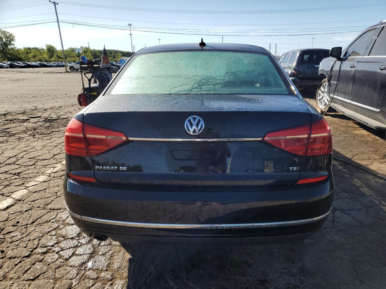 VOLKSWAGEN PASSAT SE