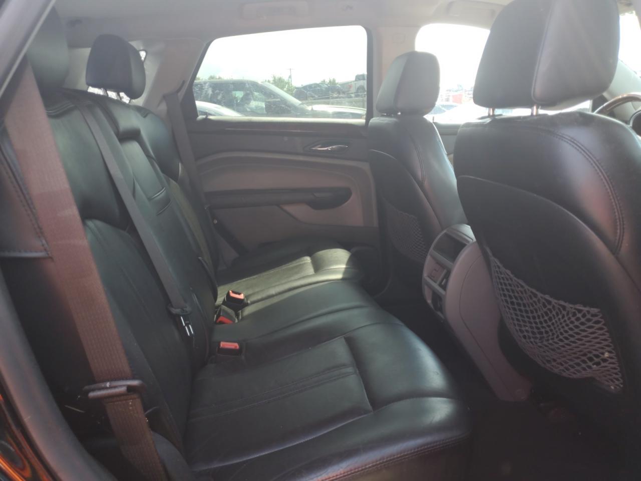 CADILLAC SRX LUXURY COLLECTION