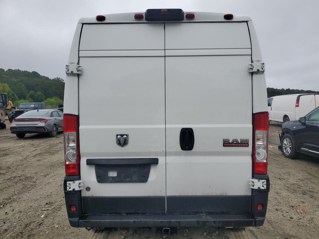 RAM PROMASTER 2500 HIGH