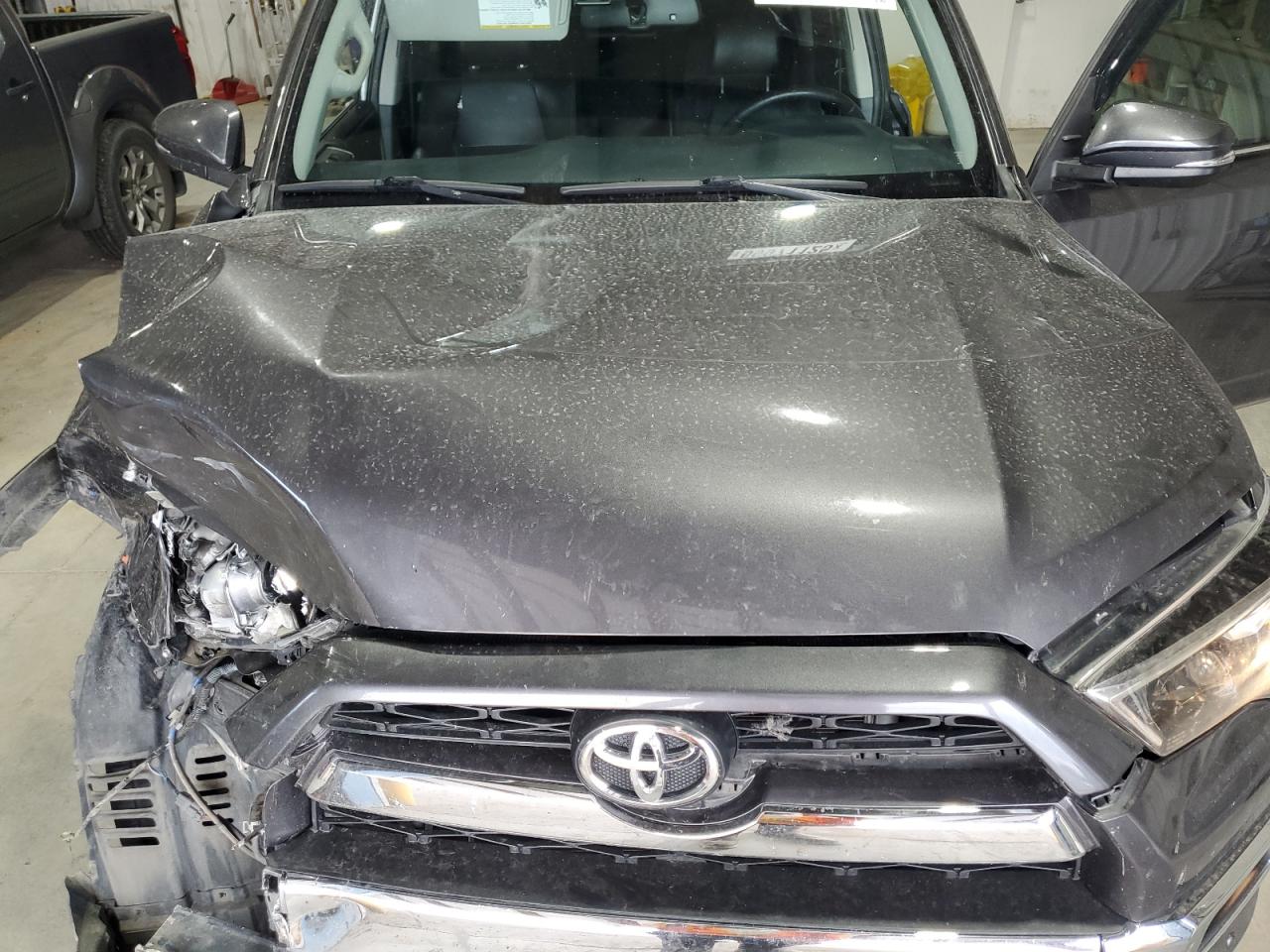 TOYOTA 4RUNNER SR5/SR5 PREMIUM