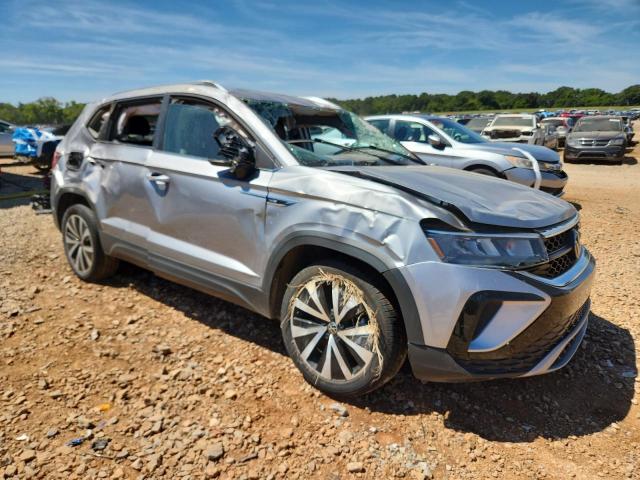 2022 VOLKSWAGEN TAOS SE 3VVTX7B21NM084156