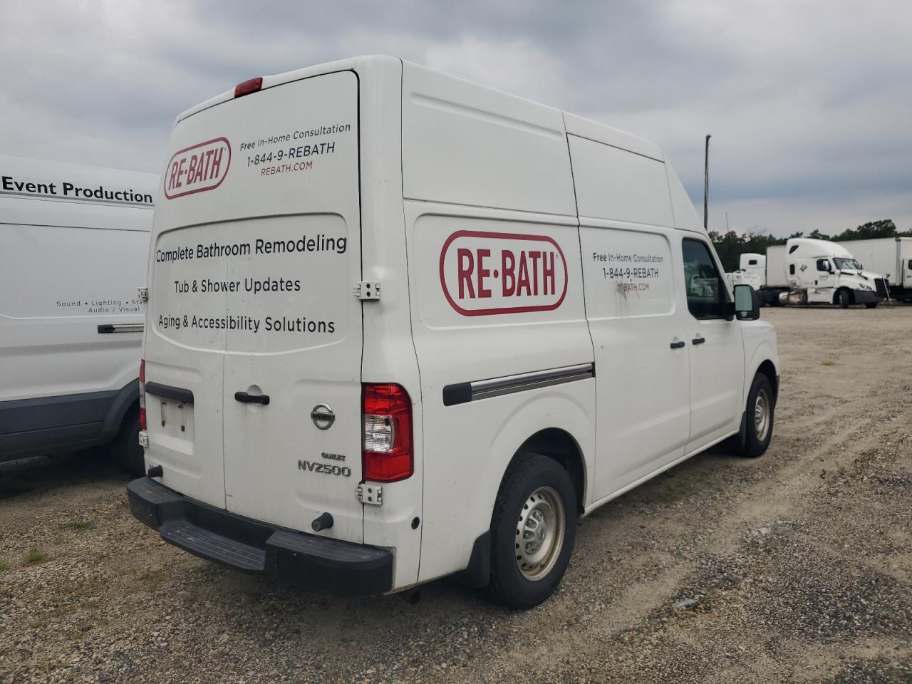 NISSAN NV2500 2500 S