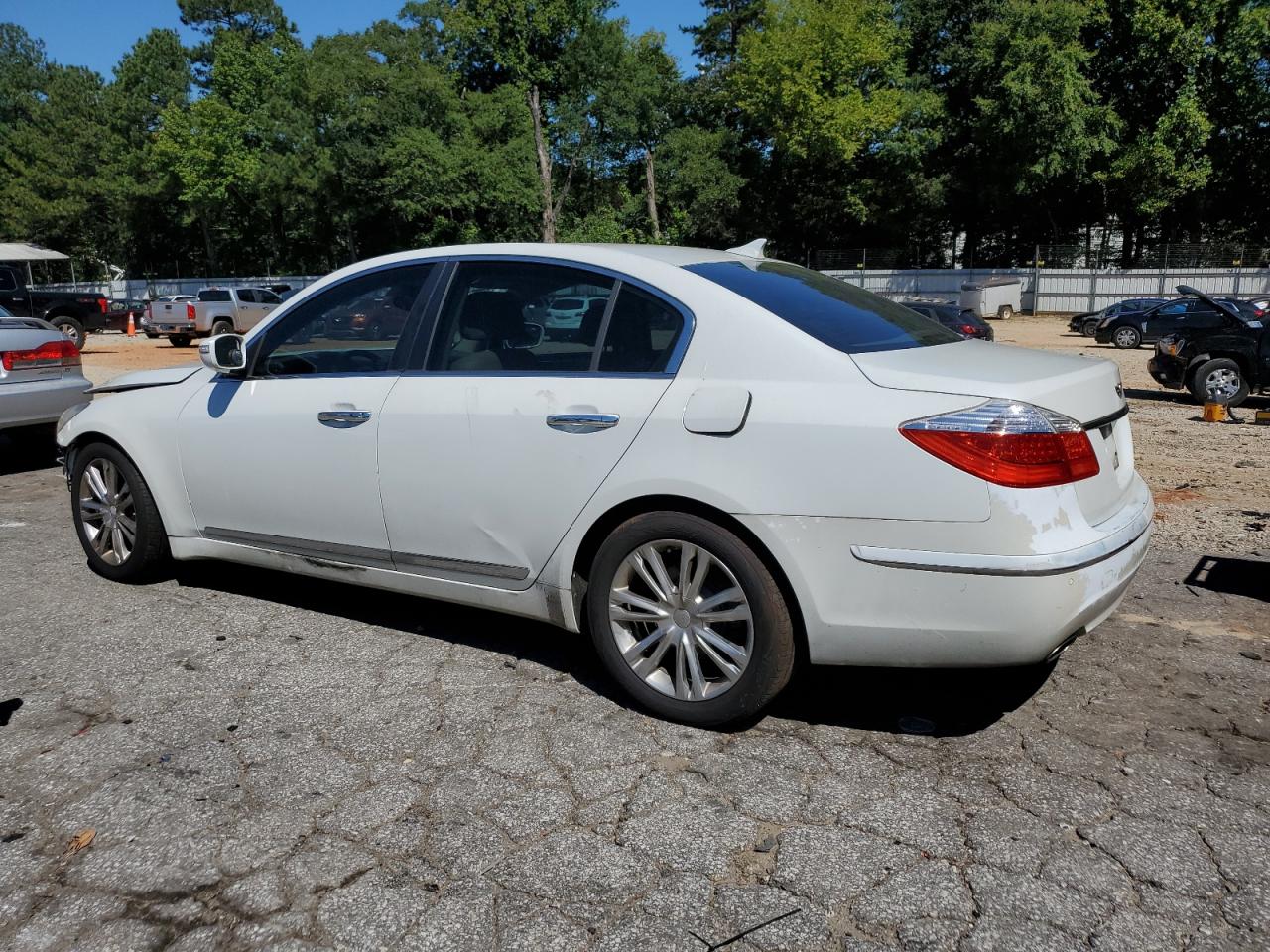 Lot #3310310958 2010 HYUNDAI GENESIS 4.