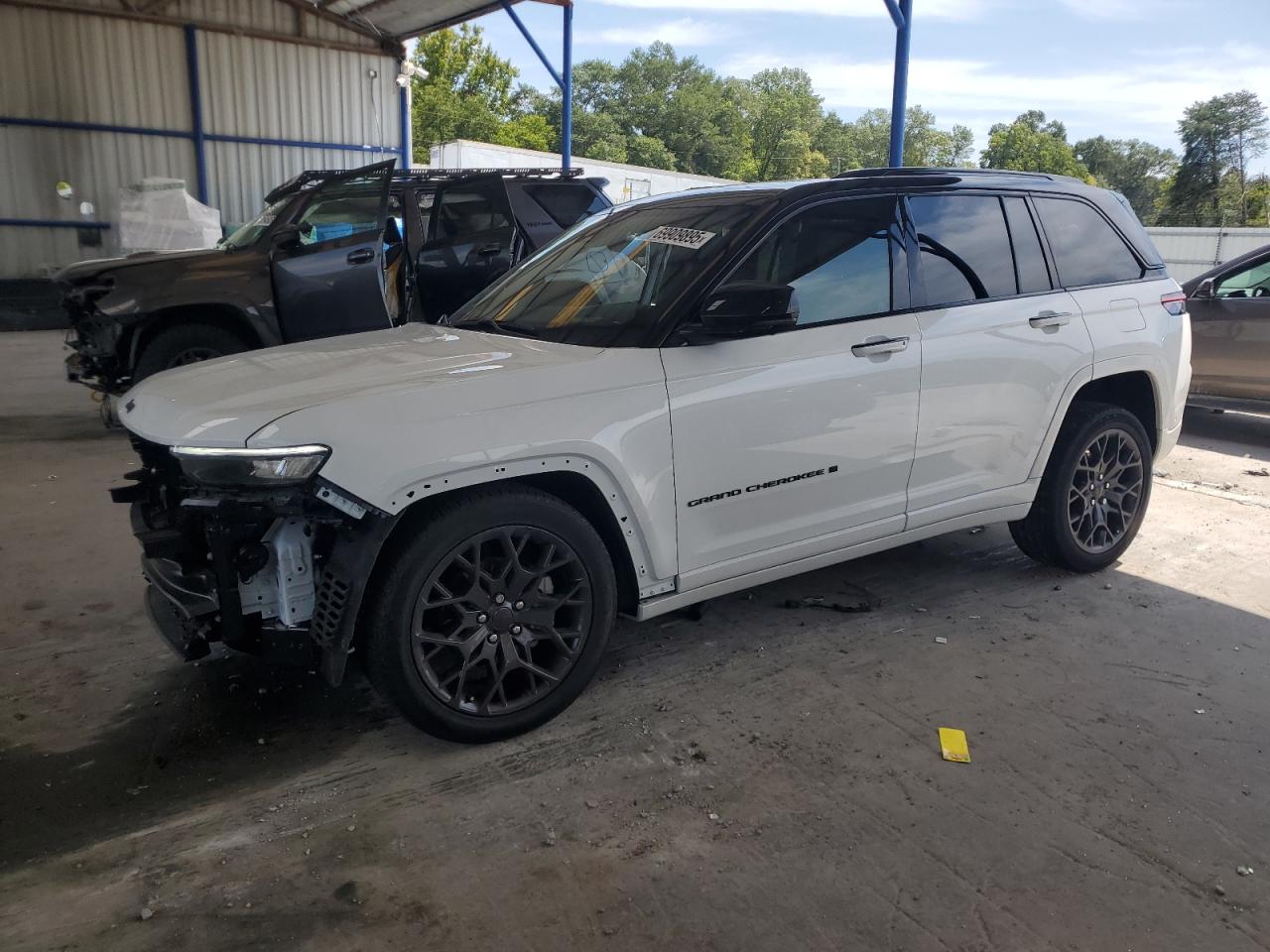 JEEP GRAND CHEROKEE SUMMIT