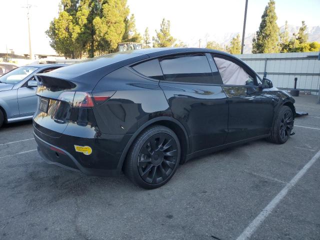 2022 TESLA MODEL Y 7SAYGAEE7NF548694