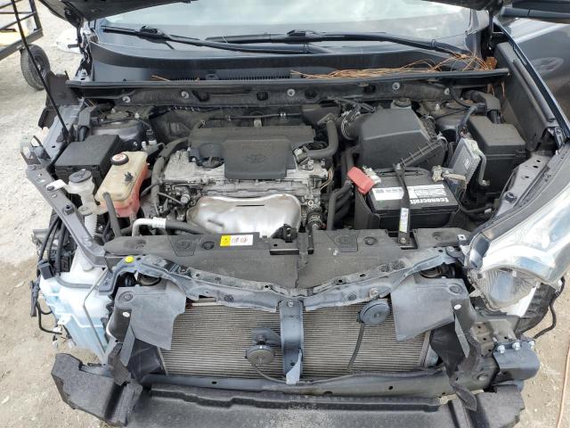 2018 TOYOTA RAV4 LE JTMZFREV6JJ730098