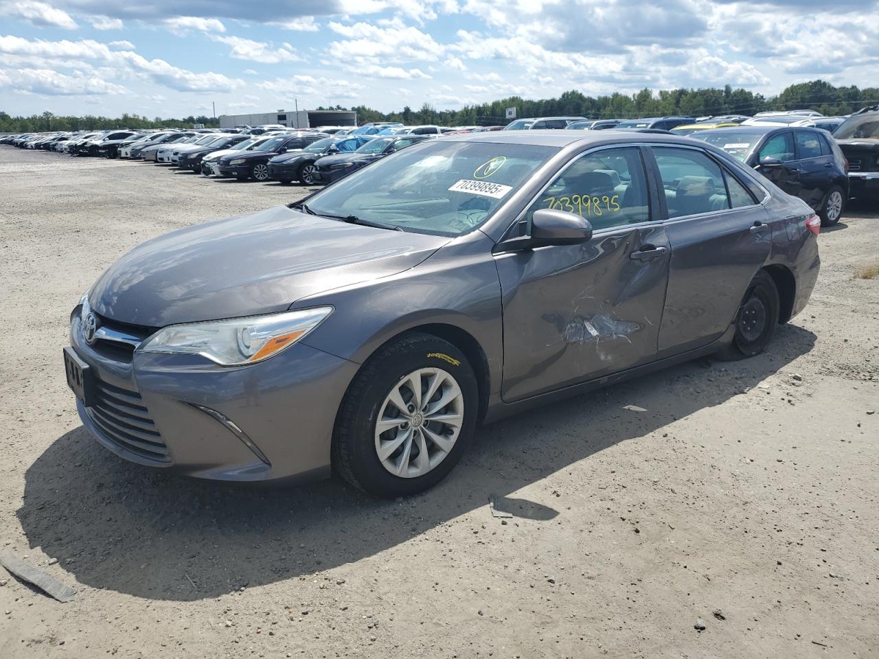 TOYOTA CAMRY LE