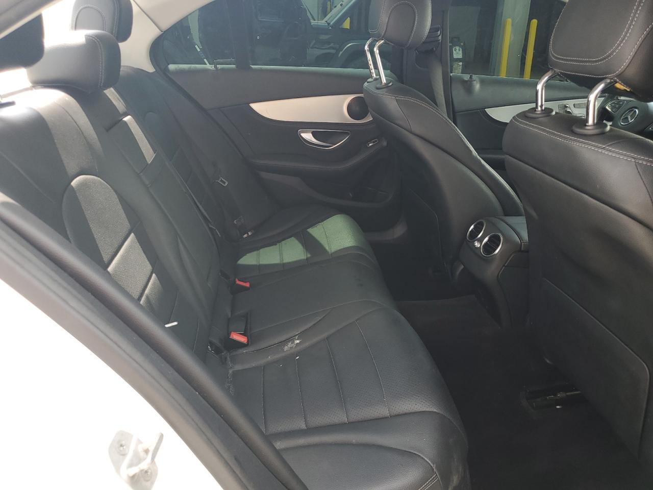 MERCEDES-BENZ C-CLASS 300 4MATIC