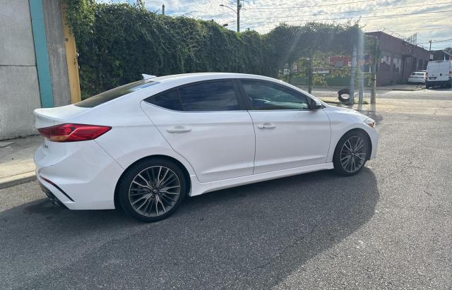 2018 HYUNDAI ELANTRA SP KMHD04LB4JU545582
