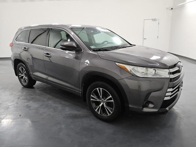 2018 TOYOTA HIGHLANDER LE 5TDBZRFH1JS885646