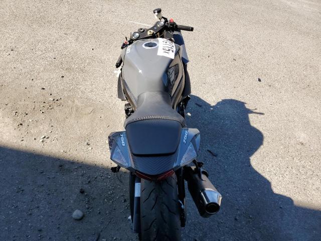 2025 SUZUKI GSX-R750 JS1GR7MA9S7102000