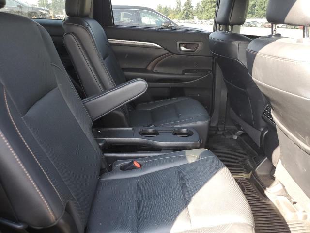 2019 TOYOTA HIGHLANDER 5TDDGRFH5KS063044