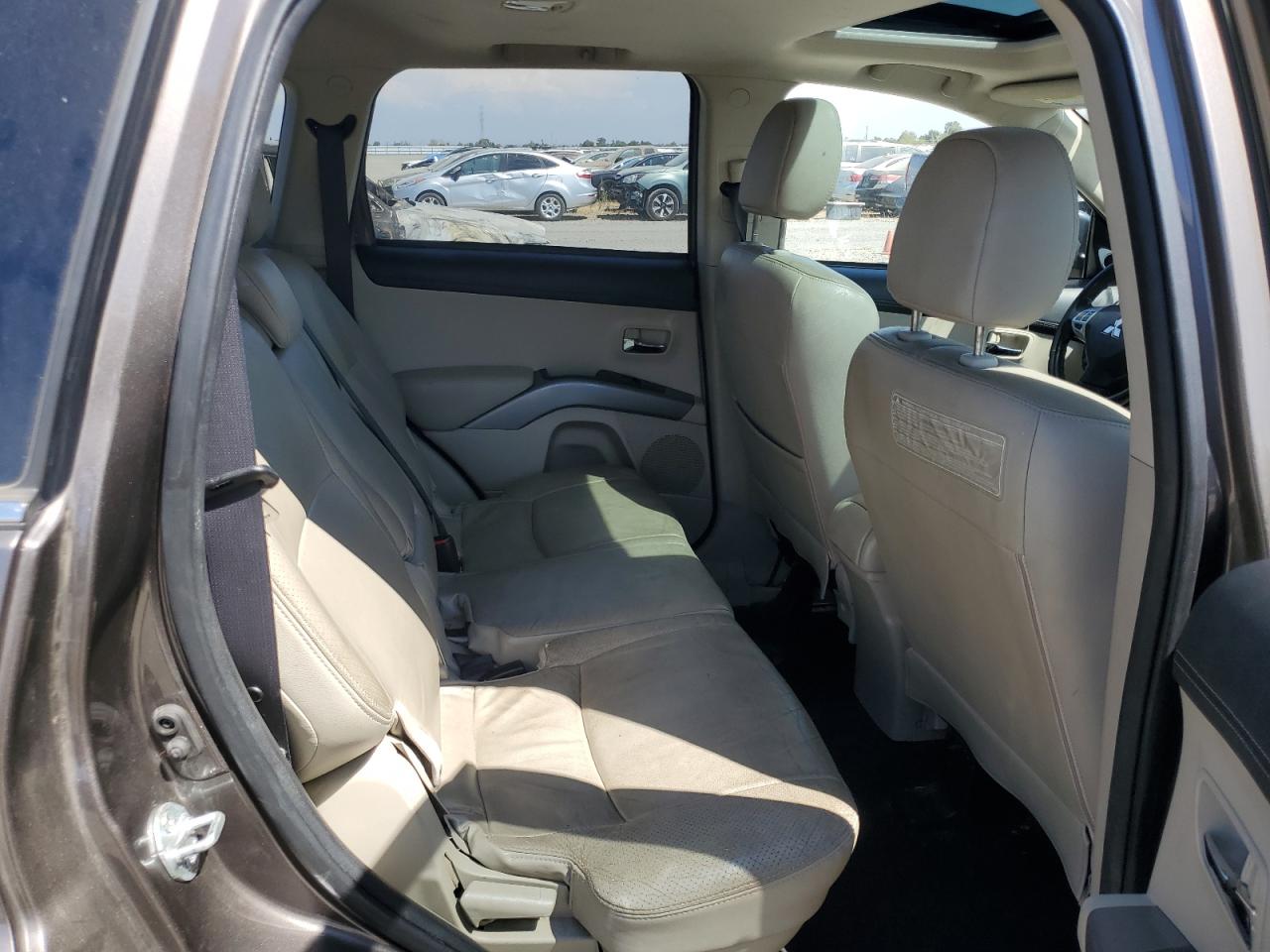 MITSUBISHI OUTLANDER GT