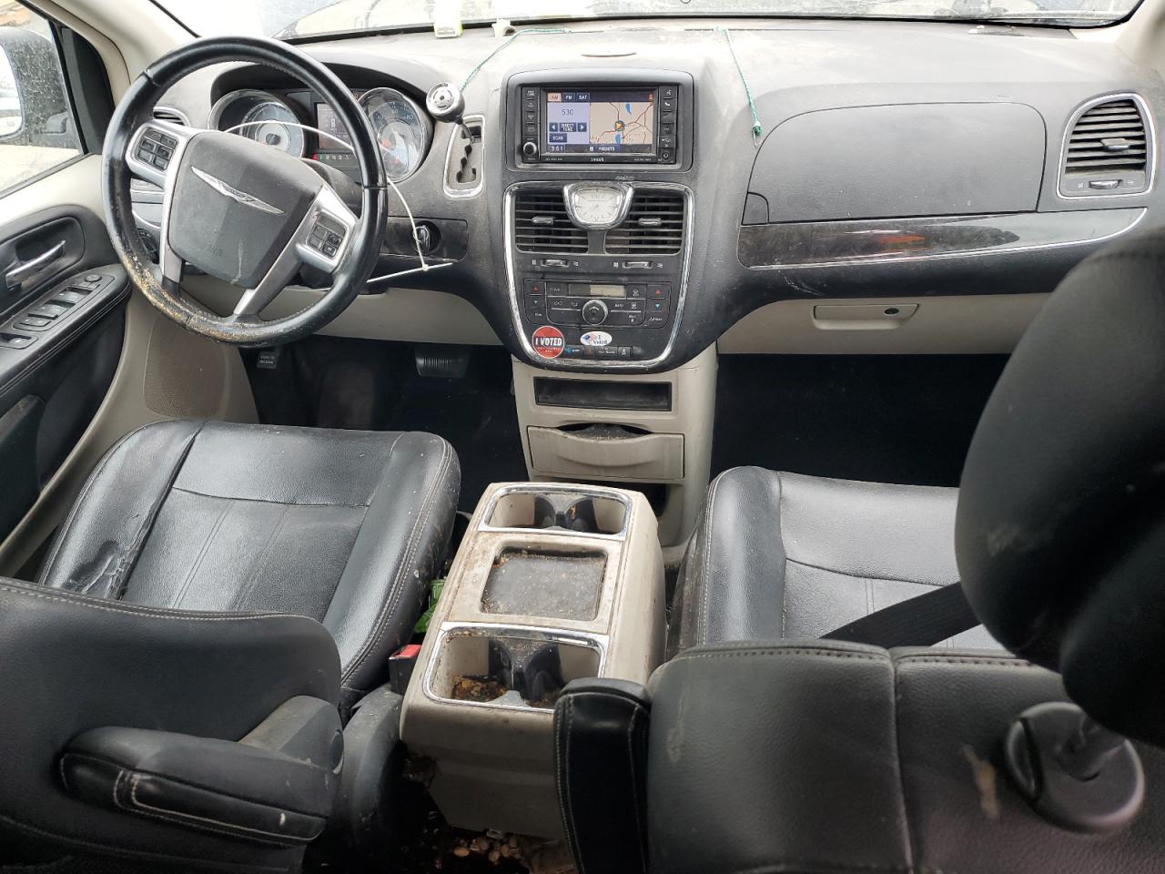 CHRYSLER TOWN & COUNTRY TOURING