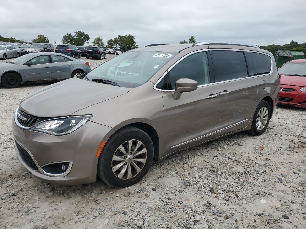 CHRYSLER PACIFICA TOURING L
