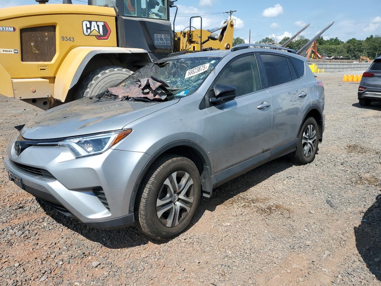 TOYOTA RAV4 LE