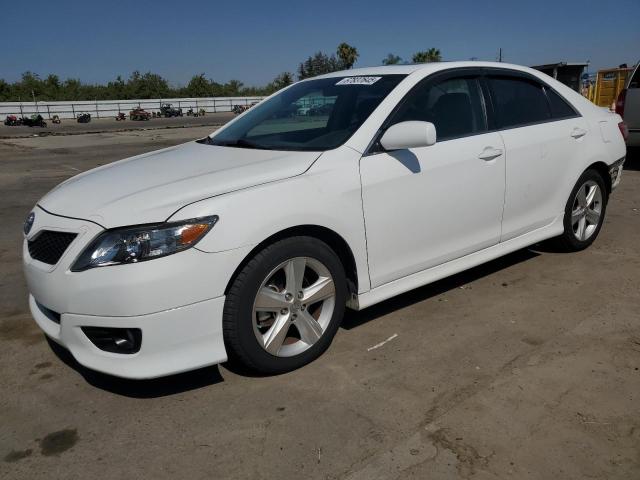 TOYOTA CAMRY BASE