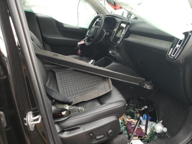 2025 VOLVO XC40 PLUS YV4L12UE0S2485658