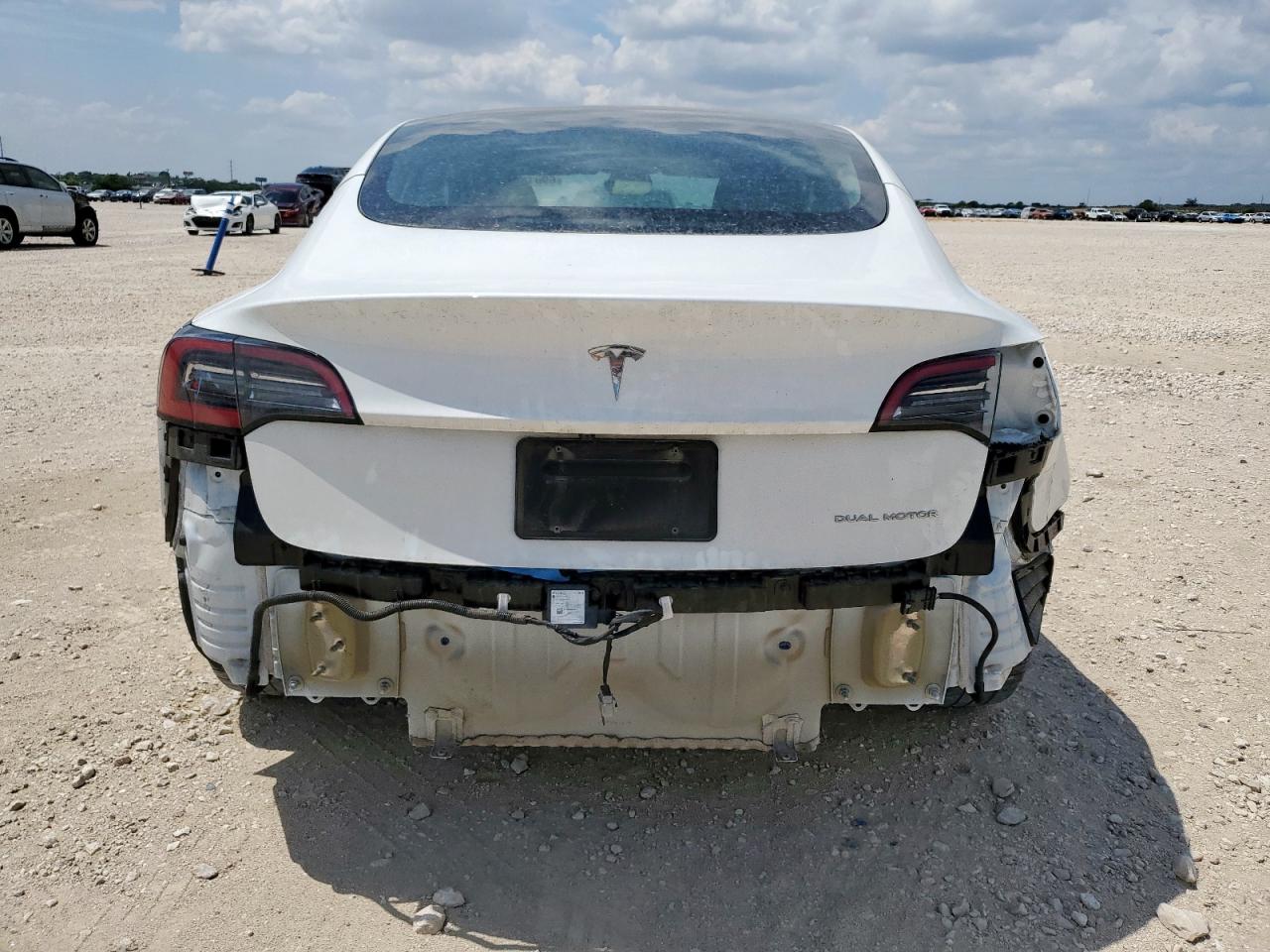 Lot #3305652716 2023 TESLA MODEL 3