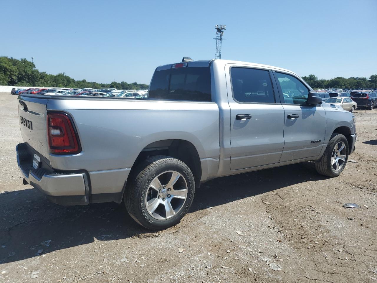RAM 1500 TRADESMAN