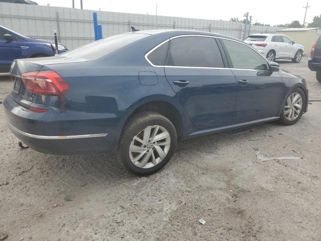 VOLKSWAGEN PASSAT SE 2018 blue  gas 1VWBA7A30JC018213 photo #4