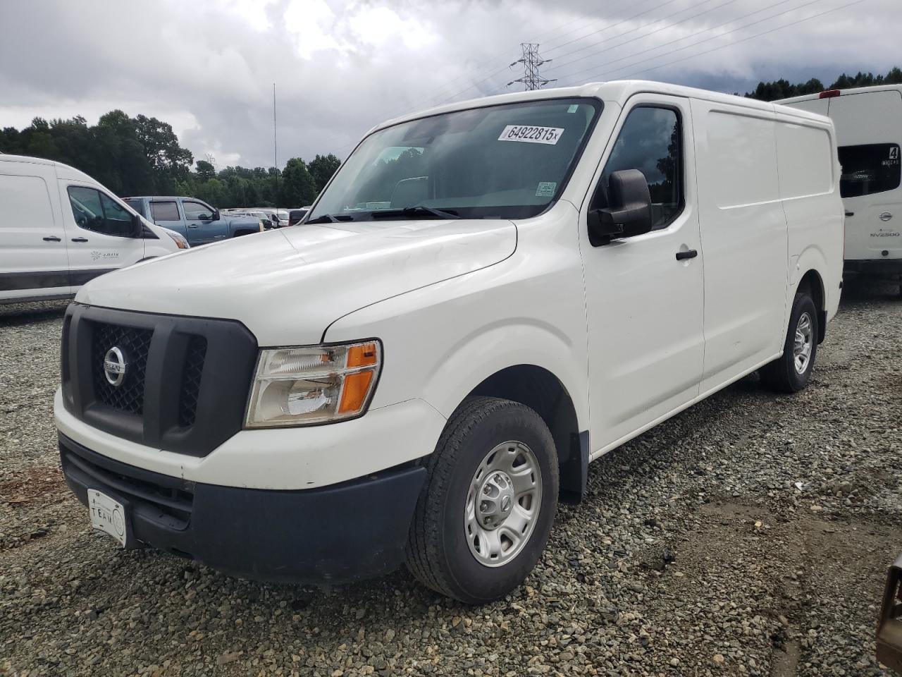 NISSAN NV2500 2500 S