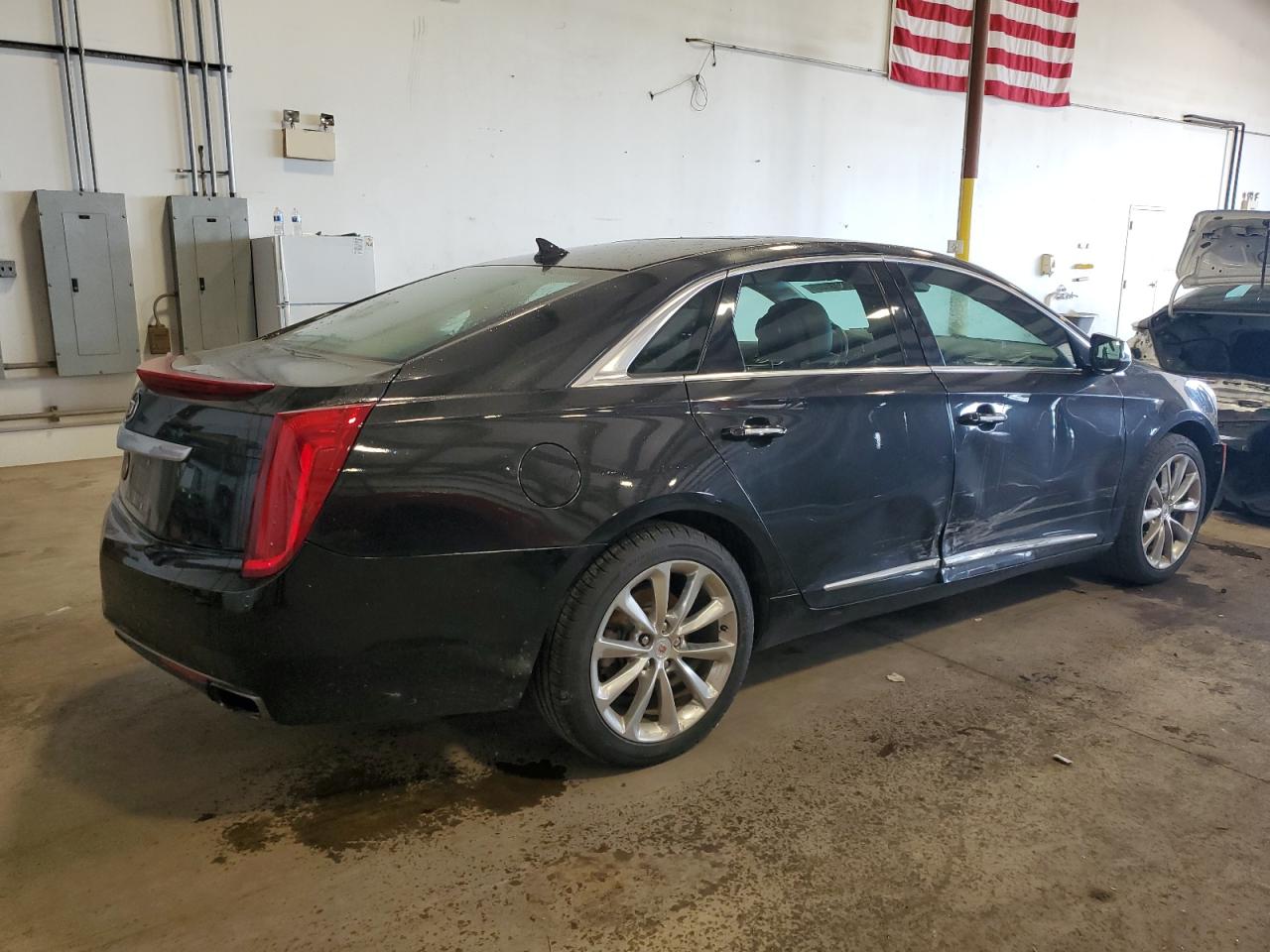 CADILLAC XTS LUXURY COLLECTION