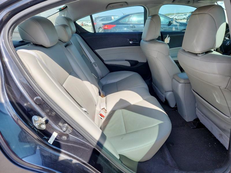 2016 ACURA ILX 19UDE2F39GA024948