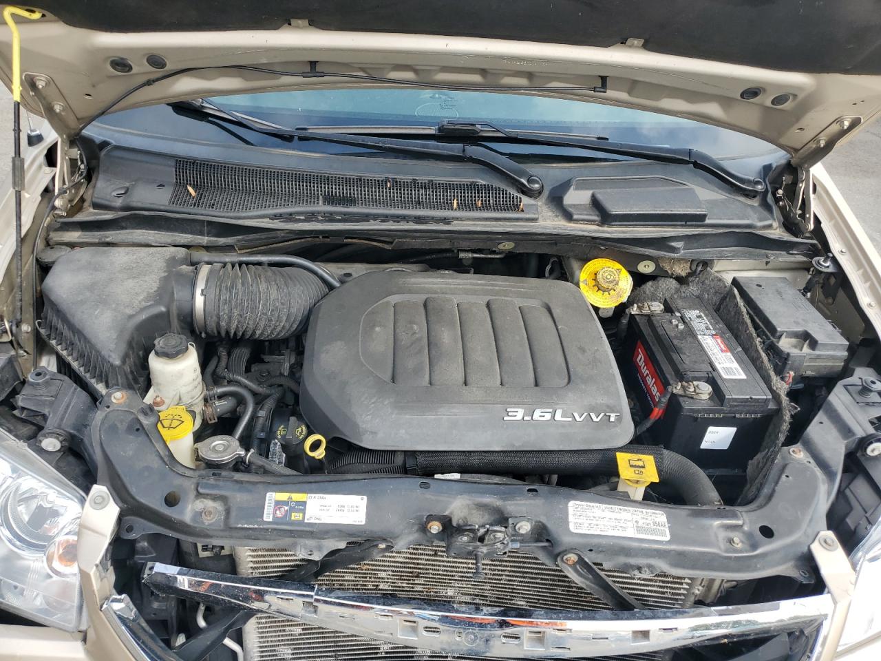 CHRYSLER TOWN & COUNTRY TOURING L