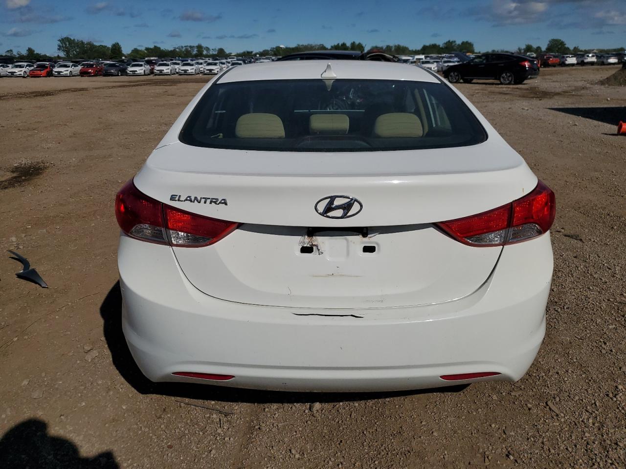 HYUNDAI ELANTRA GLS