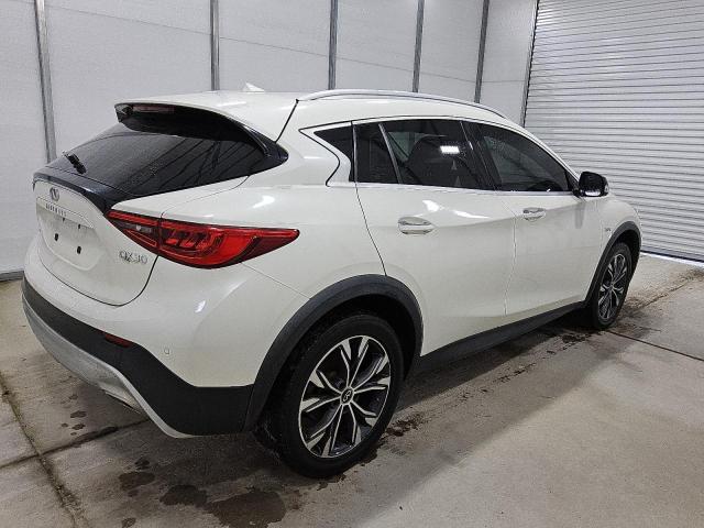 2018 INFINITI QX30 BASE SJKCH5CR1JA046653