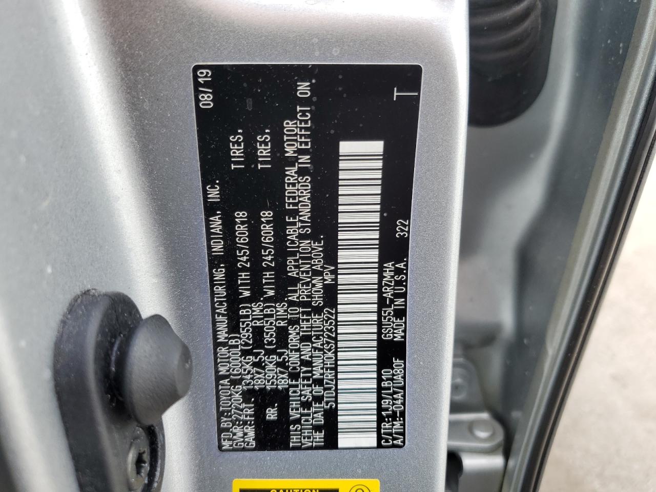 TOYOTA HIGHLANDER SE