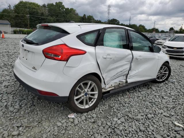 2015 FORD FOCUS SE - 1FADP3K23FL381661
