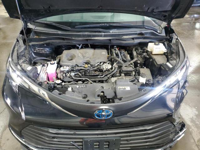 2023 TOYOTA SIENNA XLE #3277183923