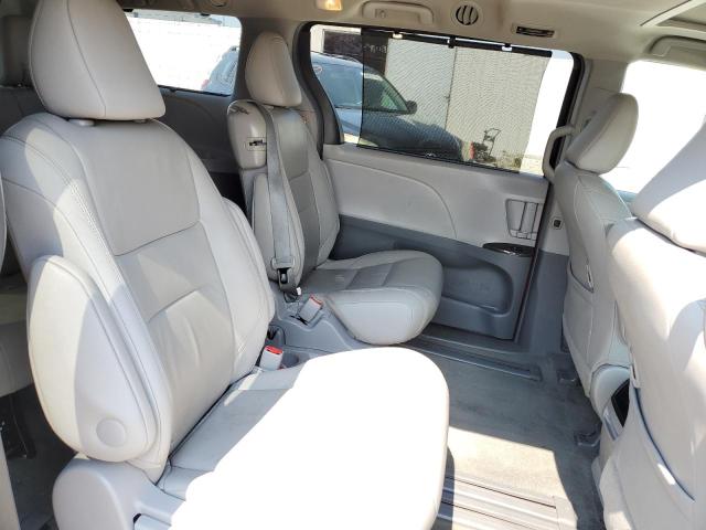 2015 TOYOTA SIENNA XLE 5TDYK3DC4FS562976
