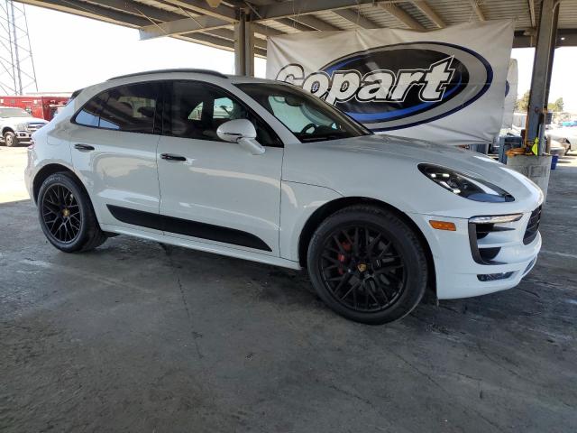 2017 PORSCHE MACAN GTS WP1AG2A51HLB52402