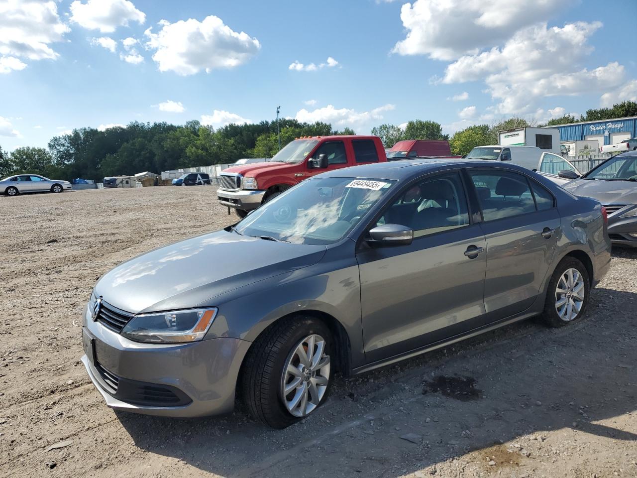 VOLKSWAGEN JETTA SE