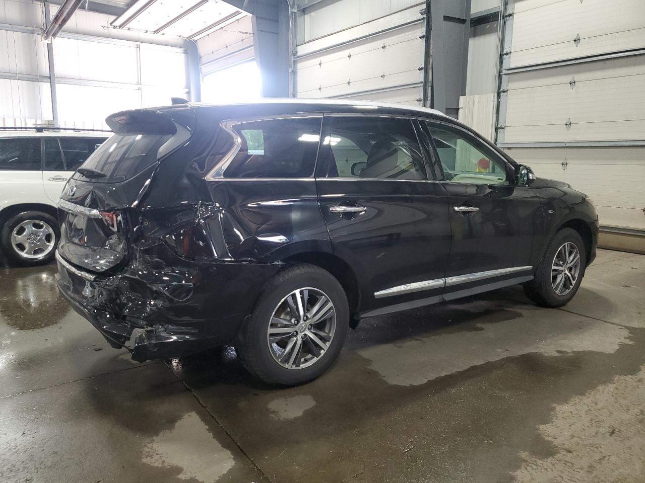 INFINITI QX60 LUXE