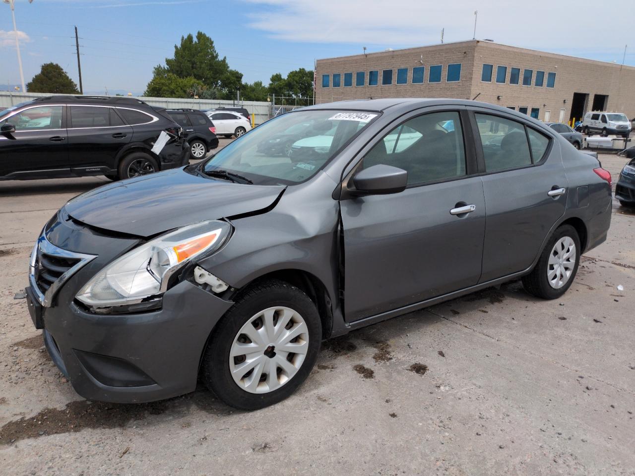NISSAN VERSA S