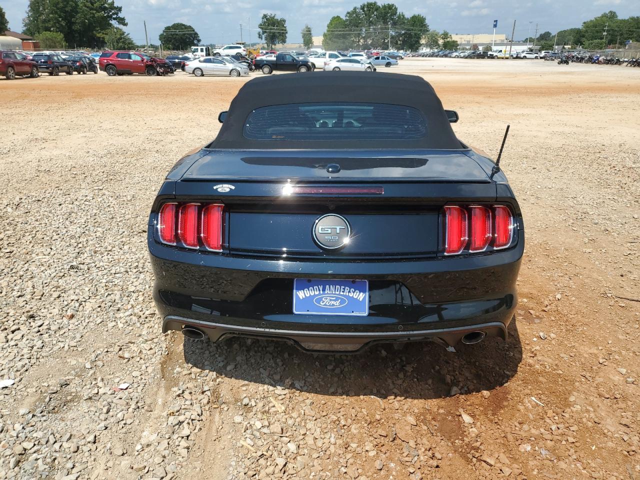FORD MUSTANG GT