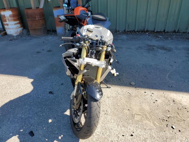 2025 SUZUKI GSX-R750 JS1GR7MA9S7102000