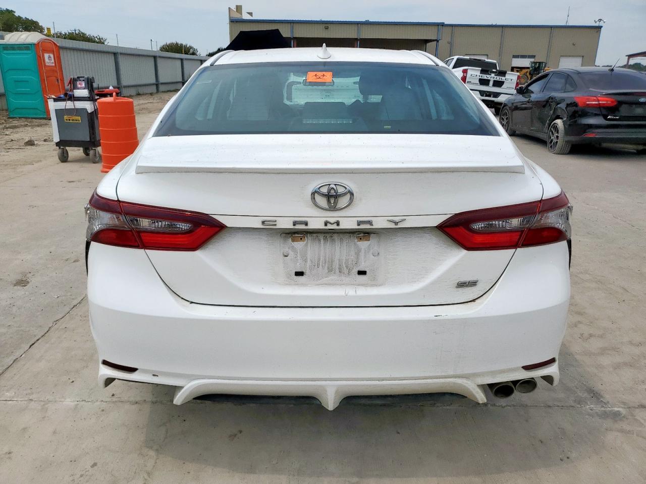 TOYOTA CAMRY SE