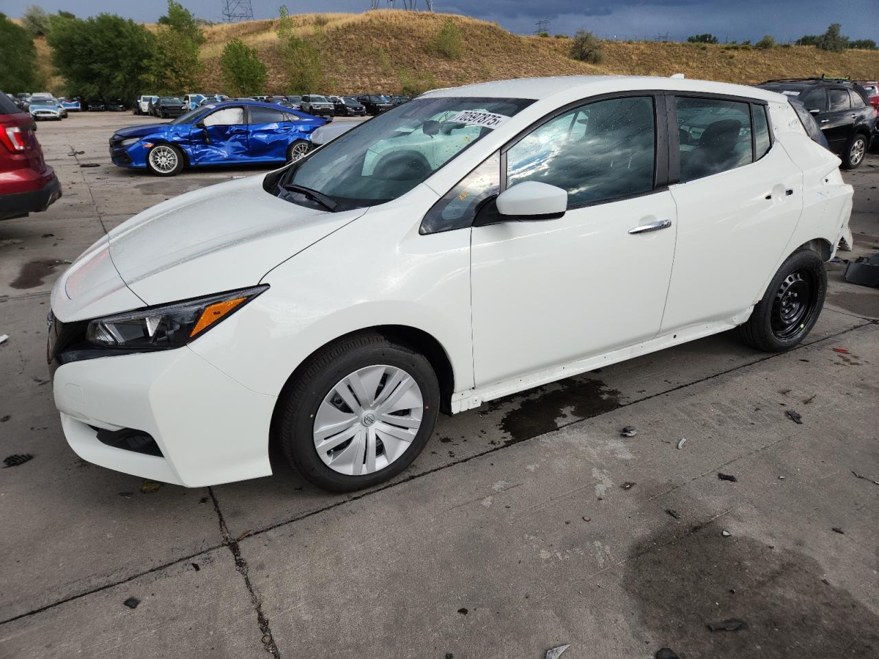 NISSAN LEAF S