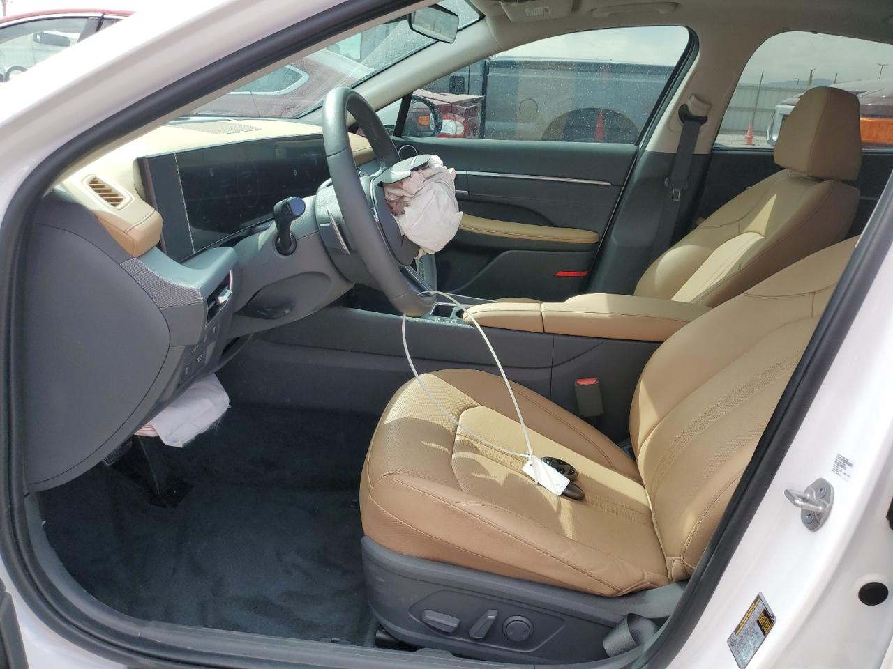 HYUNDAI SONATA HYBRID