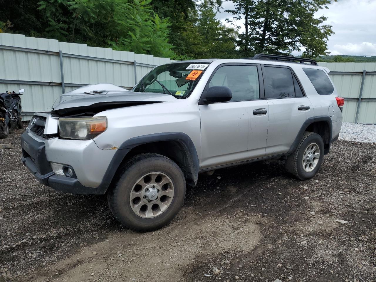 TOYOTA 4RUNNER SR5