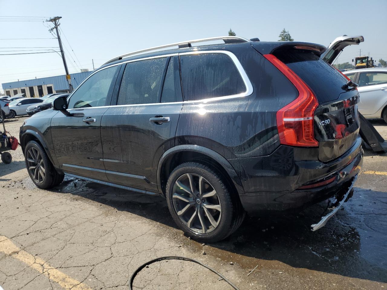 VOLVO XC90 T6