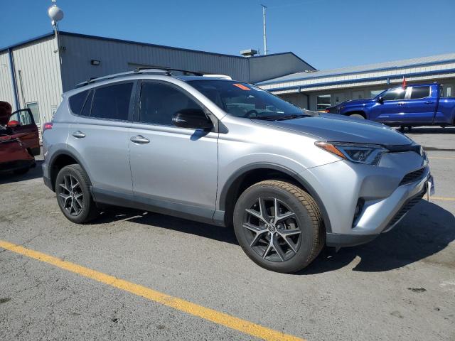 2018 TOYOTA RAV4 SE JTMNFREV9JD122962