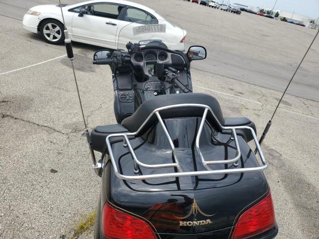 2004 HONDA GL1800 1HFSC47044A301020