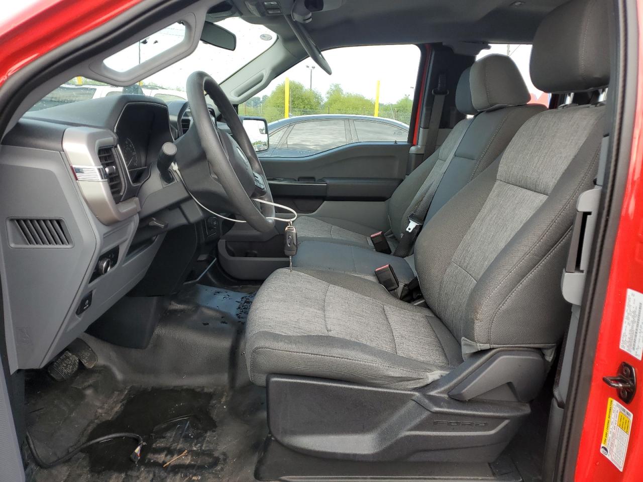 FORD F-150 SUPER CAB