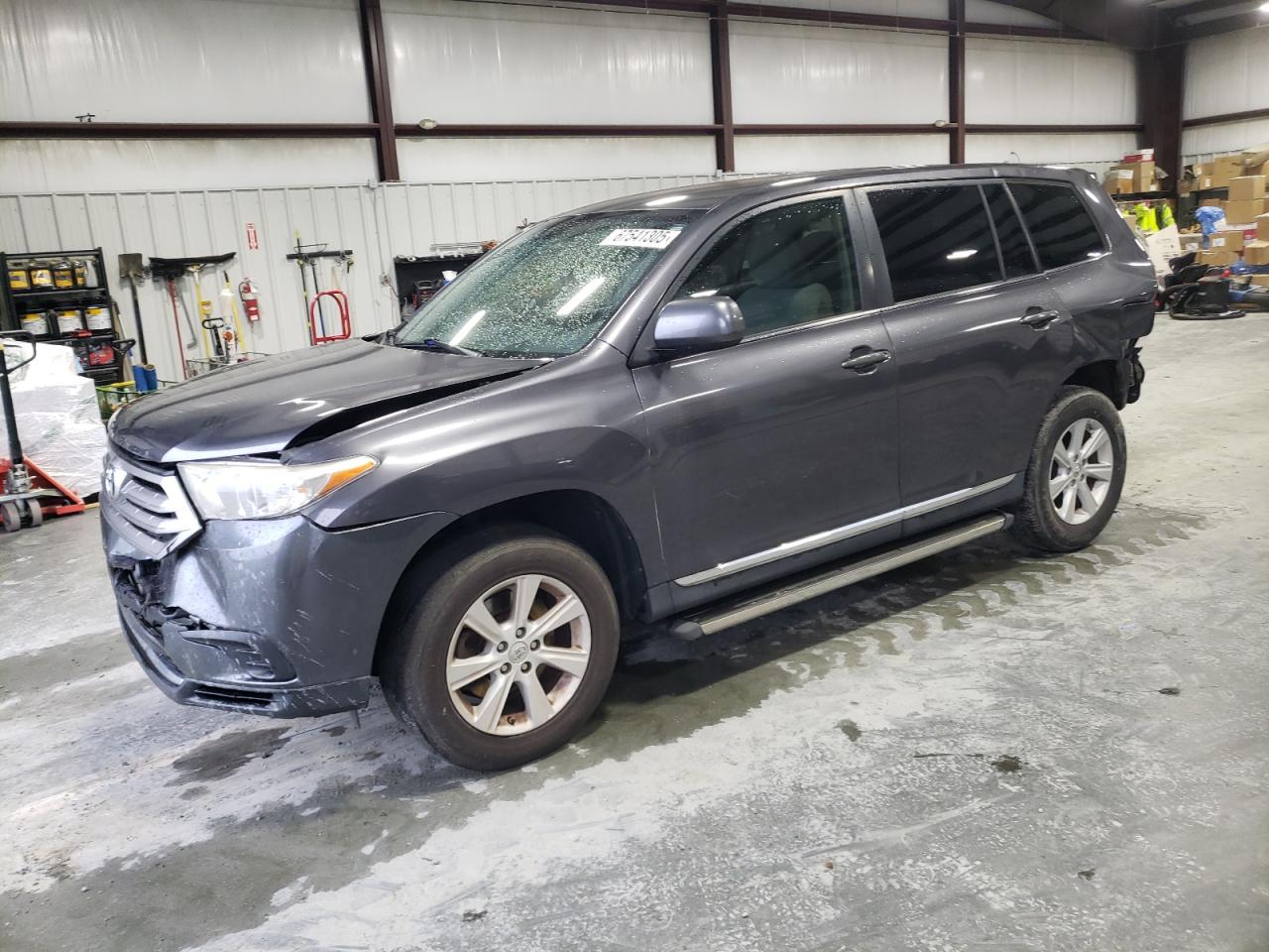 TOYOTA HIGHLANDER BASE